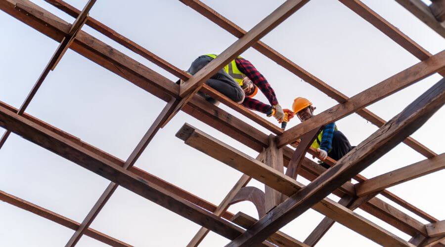 Professional gutter cleaning services in Armstrong, TX